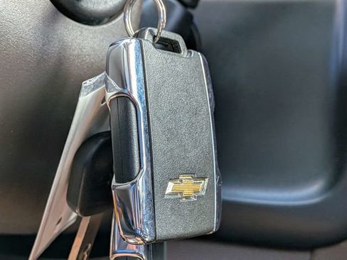 Used 2018 Chevrolet Silverado 1500 High Country RWD image 33