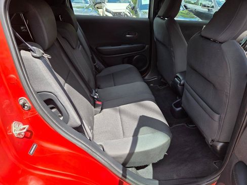 Used 2019 Honda HR-V Sport image 15