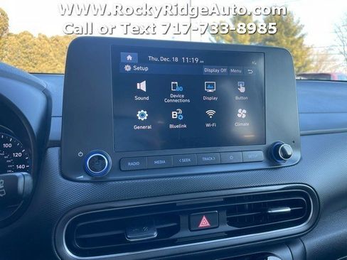 Used 2023 Hyundai Kona SEL image 14