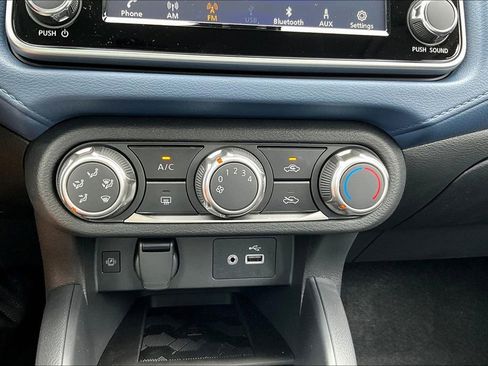 New 2025 Nissan Versa SV w/ Trunk Package image 20