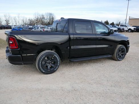 New 2026 RAM 1500 Express AWD/4WD image 4