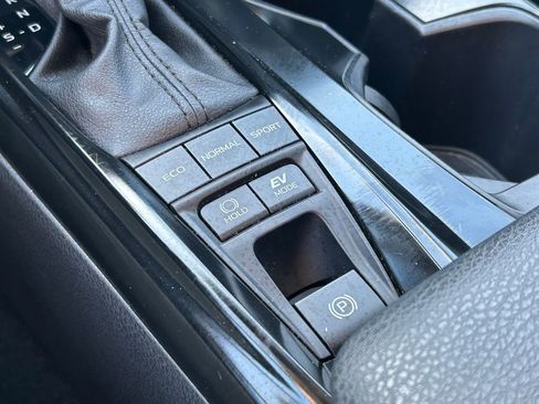 Certified 2025 Toyota Camry LE FWD image 25