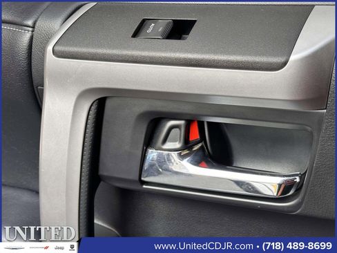 Used 2020 Toyota 4Runner SR5 Premium image 23