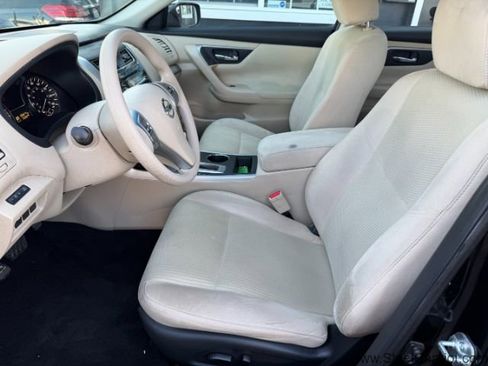 Used 2015 Nissan Altima 2.5 S w/ Sport Value Package image 10