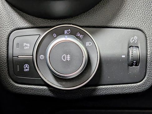 Used 2018 Alfa Romeo Stelvio Sport w/ Quick Order Package 22J Sport image 32