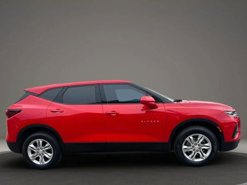 Used 2020 Chevrolet Blazer LT w/ LPO, Floor Liner Package FWD image 4