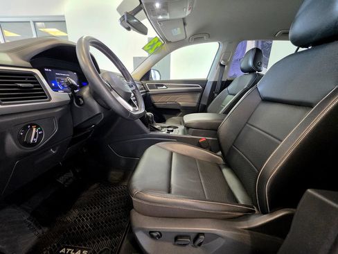 Used 2023 Volkswagen Atlas SE AWD/4WD image 18