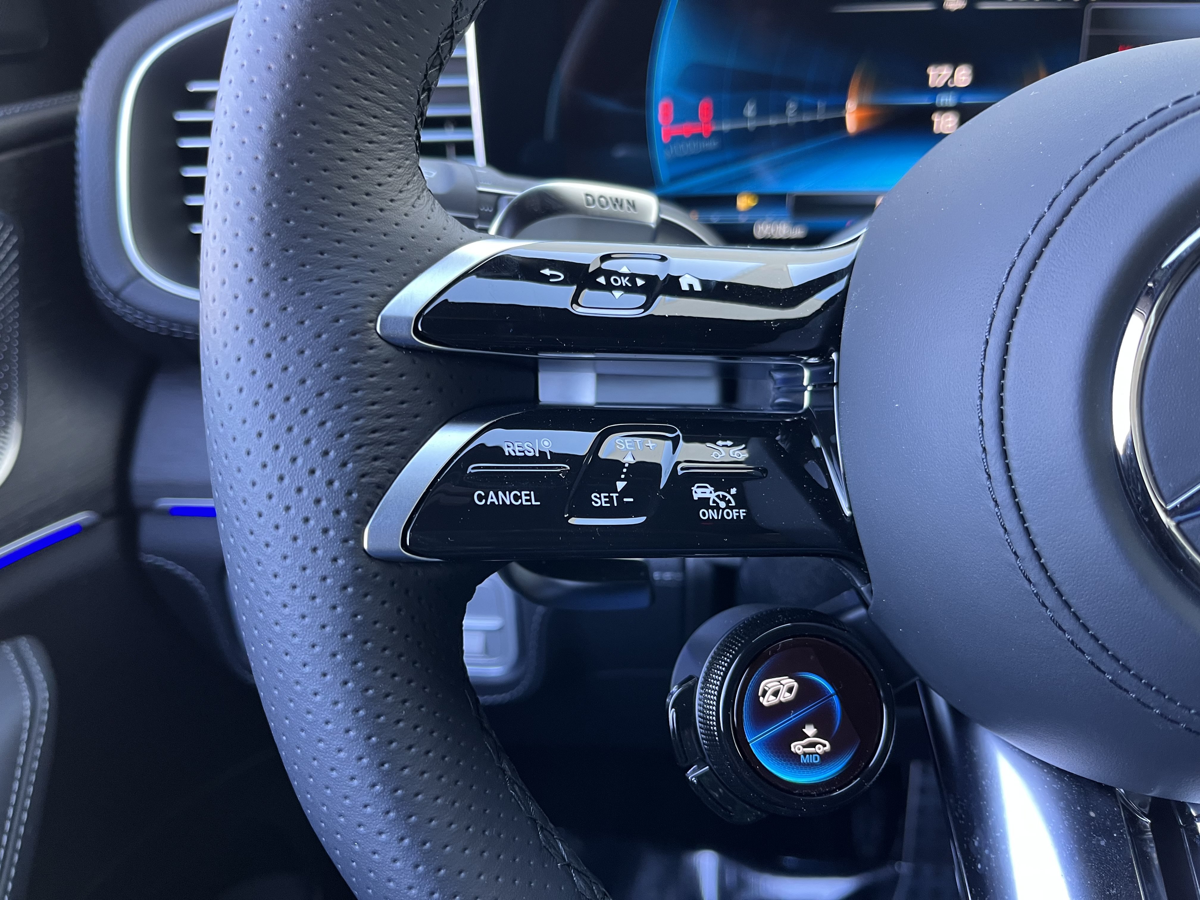 New 2026 Mercedes-Benz GLE 53 AMG 4MATIC image 24