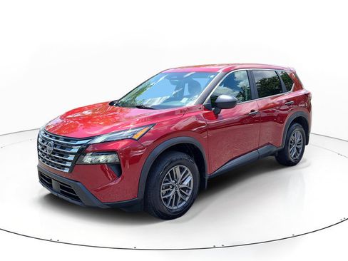 Used 2025 Nissan Rogue S FWD image 4