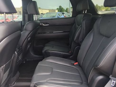 Used 2025 Hyundai Palisade Calligraphy AWD/4WD image 13