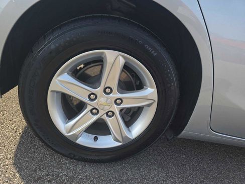 Used 2021 Chevrolet Malibu LS image 37