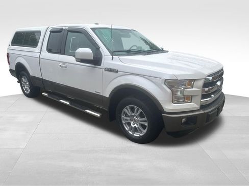 Used 2015 Ford F150 Lariat w/ Equipment Group 501A Mid RWD image 30