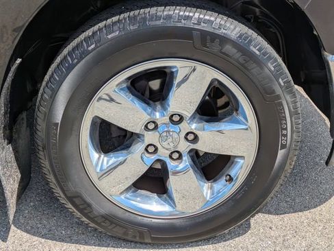 Certified 2017 RAM 1500 Big Horn AWD/4WD image 8