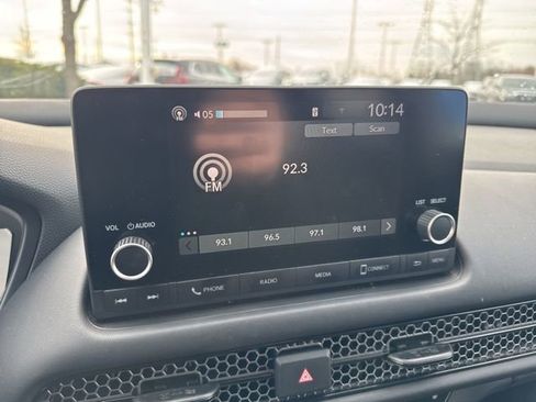 Certified 2025 Honda HR-V Sport image 25