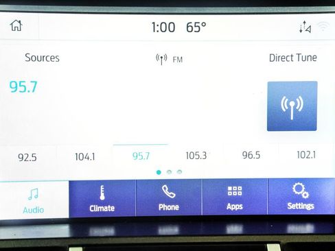 Used 2020 Ford Mustang Premium image 31