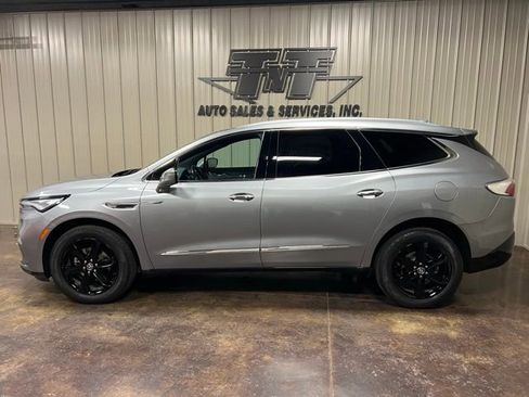 Used 2023 Buick Enclave Essence w/ Experience Buick Package image 3