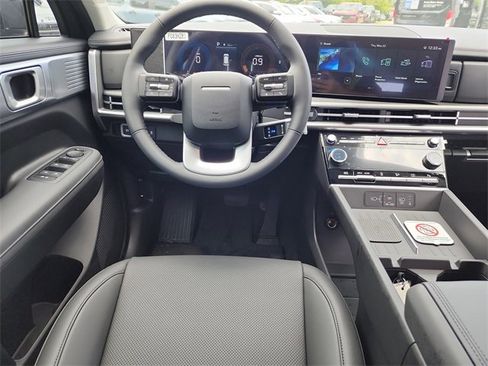 New 2025 Hyundai Santa Fe SEL image 12