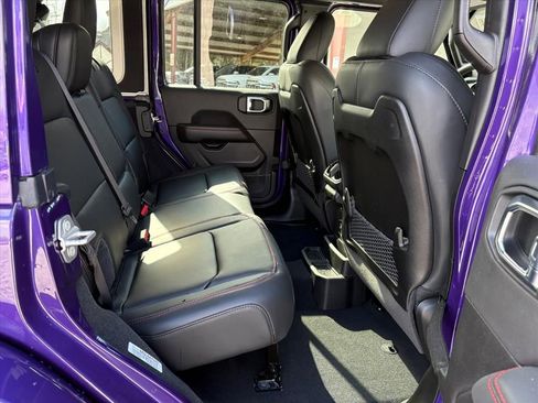 New 2026 Jeep Wrangler Unlimited Rubicon image 17