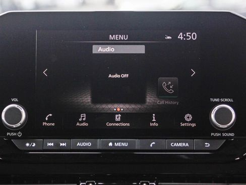 New 2025 Nissan Pathfinder SV w/ Black Appearance Package image 17