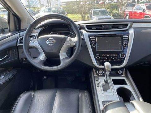 Used 2018 Nissan Murano Platinum image 14