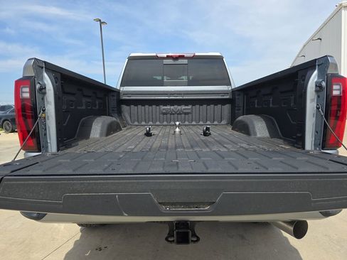New 2026 GMC Sierra 2500 Denali w/ Denali Reserve Package image 12