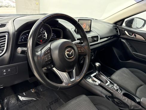 Used 2016 MAZDA MAZDA3 i Touring FWD image 18