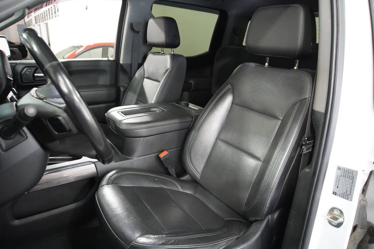 Used 2019 Chevrolet Silverado 1500 LTZ w/ LTZ Premium Package AWD/4WD image 11