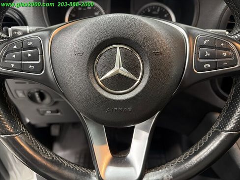 Used 2020 Mercedes-Benz Metris image 16