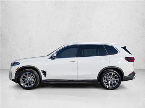 New 2026 BMW X5 xDrive40i image 9