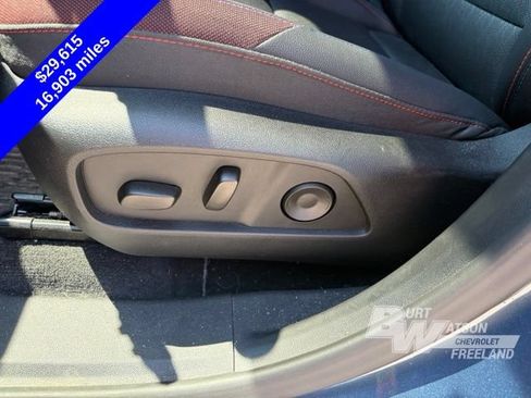 Used 2025 Chevrolet Equinox RS FWD image 13