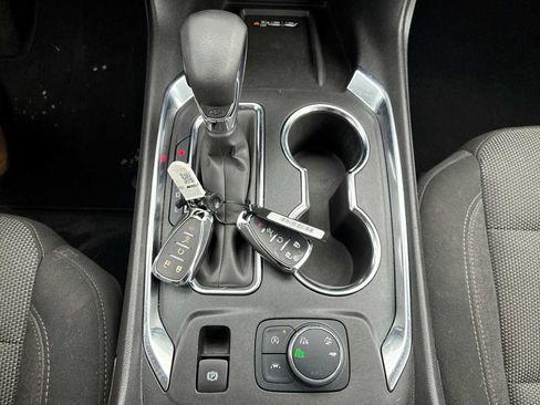 Certified 2023 Chevrolet Traverse LT image 15