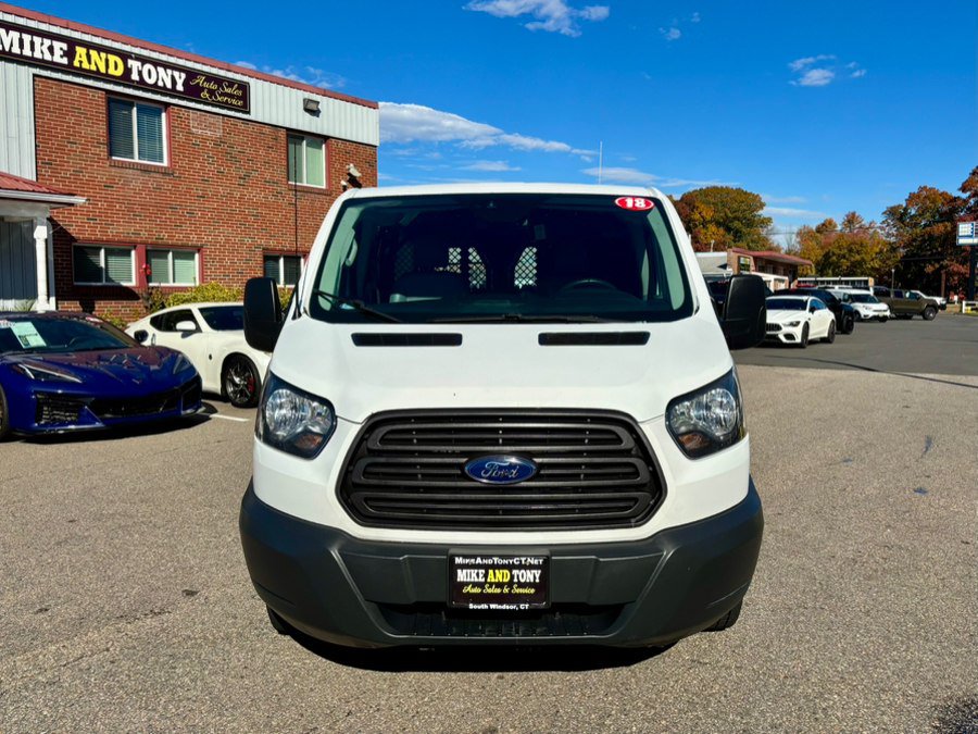 Used 2018 Ford Transit 250 130 Low Roof RWD image 2