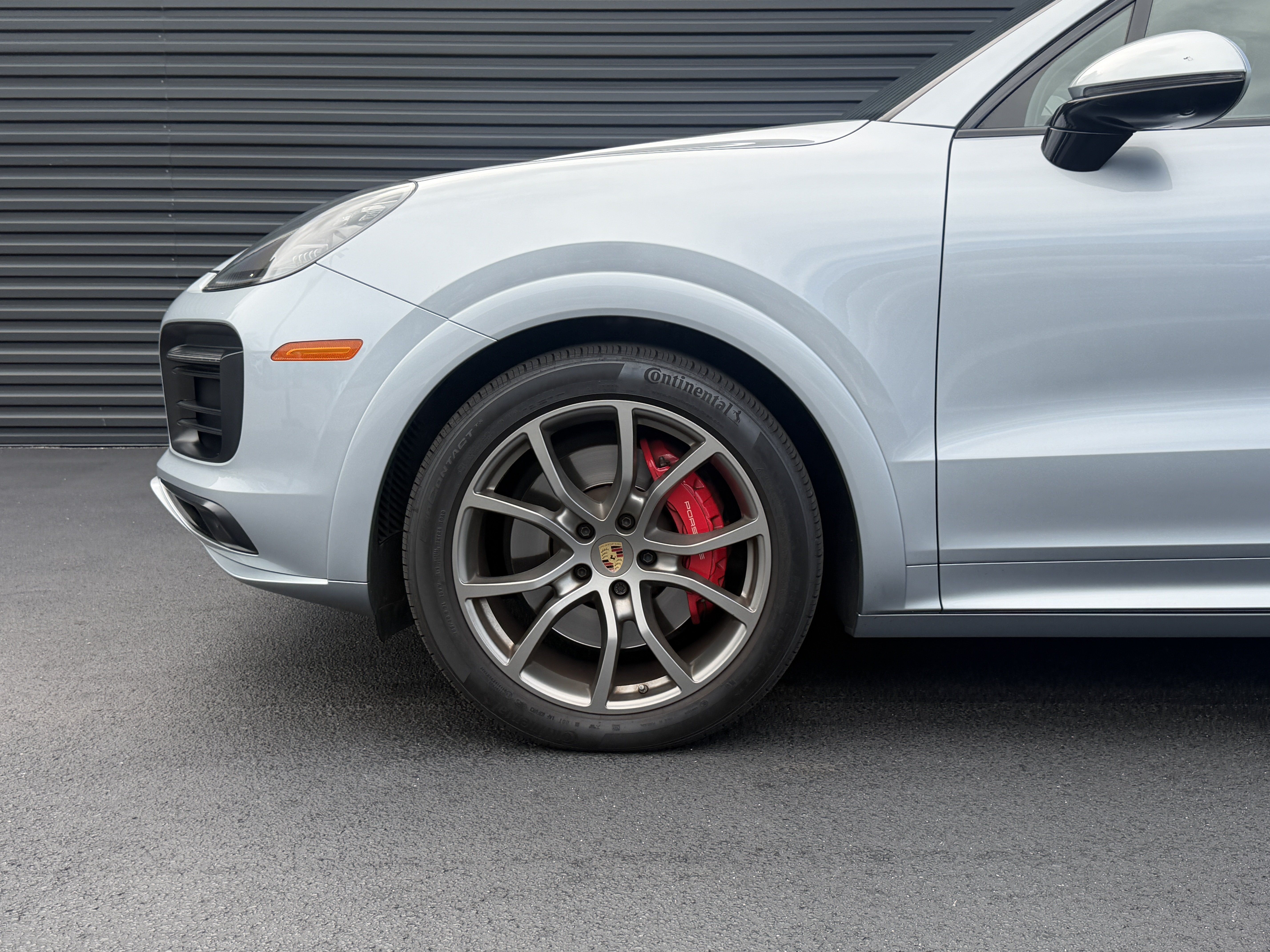 Certified 2023 Porsche Cayenne GTS AWD/4WD image 12