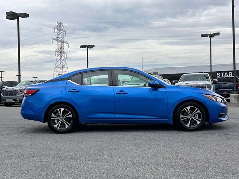 Used 2021 Nissan Sentra SV FWD image 3