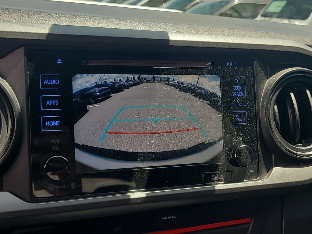 Used 2019 Toyota Tacoma TRD Sport RWD image 23