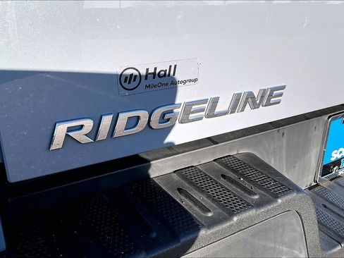 Used 2022 Honda Ridgeline Black Edition image 25