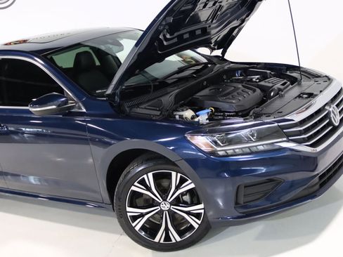 Used 2021 Volkswagen Passat 2.0T SE image 59