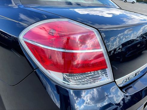 Used 2007 Saturn Aura XE w/ Premium Trim Pkg image 26