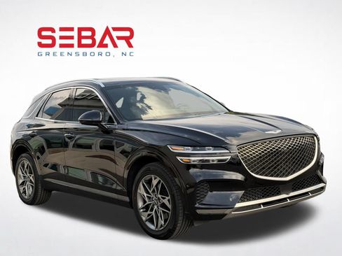 Used 2022 Genesis GV70 2.5T w/ Advanced Package AWD/4WD image 9