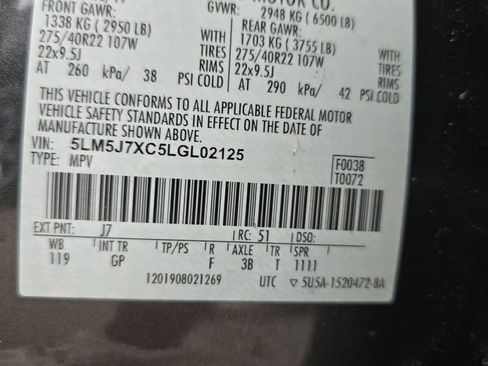 Used 2020 Lincoln Aviator Reserve w/ Equipment Group 202A image 15