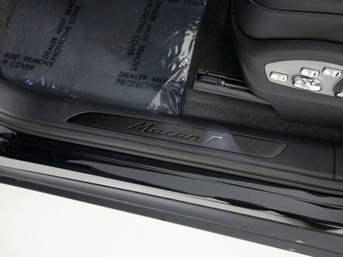 New 2026 Porsche Macan Turbo AWD/4WD image 22