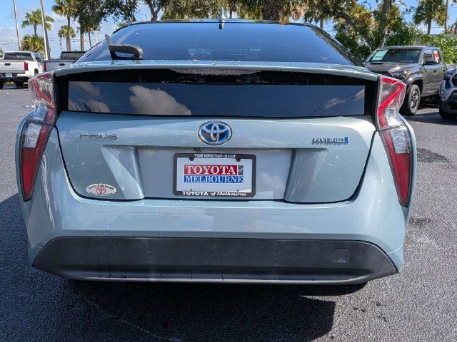 Used 2016 Toyota Prius Two FWD image 4