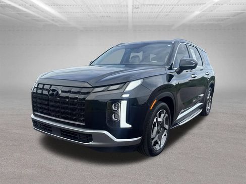 Used 2024 Hyundai Palisade Limited FWD image 1