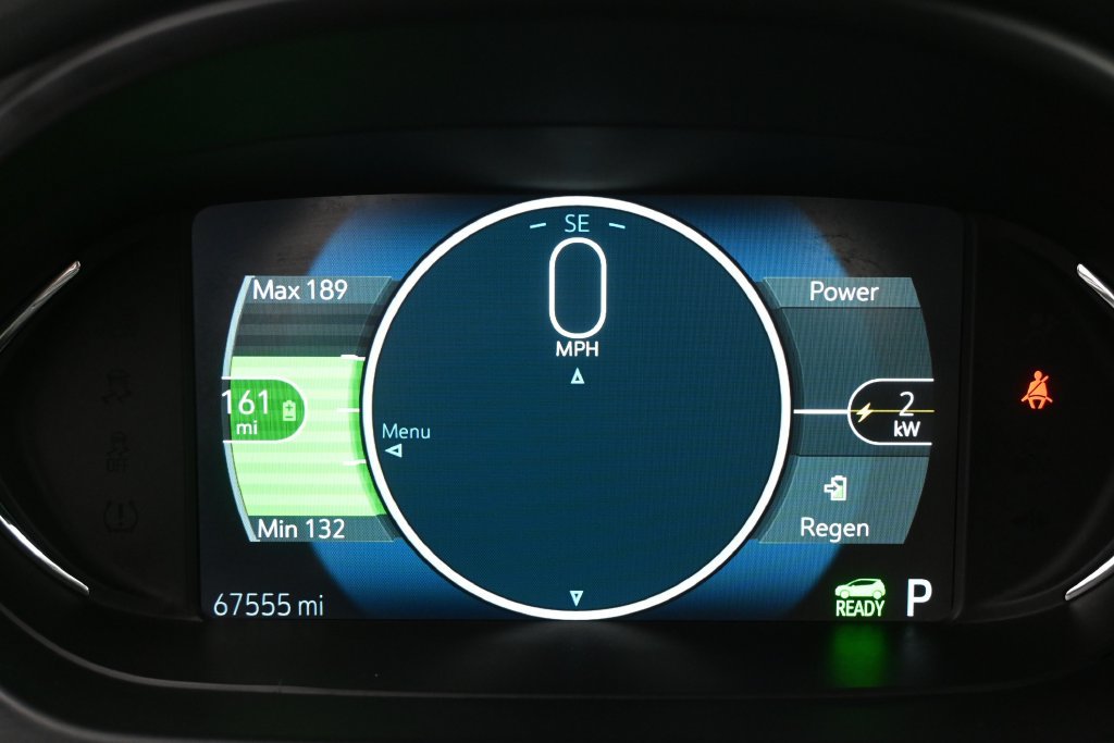 Used 2021 Chevrolet Bolt LT FWD image 15