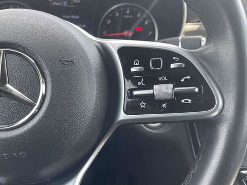 Used 2022 Mercedes-Benz GLC 300 4MATIC image 26