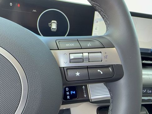 Used 2025 Hyundai Kona Limited image 25