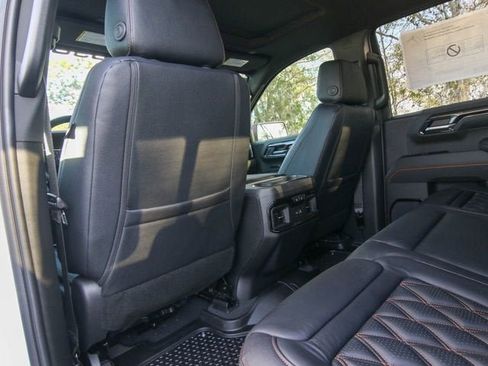 New 2026 GMC Sierra 1500 AT4 w/ AT4 Premium Package AWD/4WD image 28