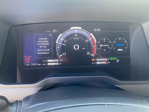 Used 2025 Toyota Sequoia Platinum image 17