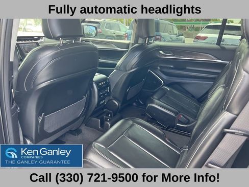 Used 2022 Jeep Grand Cherokee L Limited AWD/4WD image 48