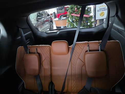 New 2026 Chrysler Pacifica Pinnacle w/ Trailer Tow Group image 19